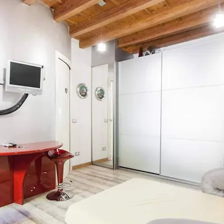 Corso N.6 Apartment Milan